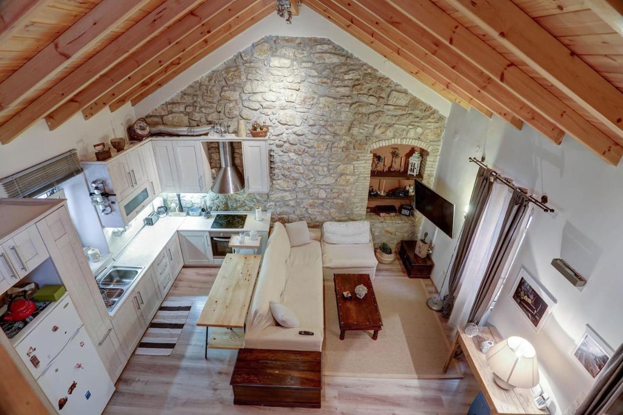 Luminous 2Bd Stone Apt In The Alleys Of Corfu Town Eksteriør bilde
