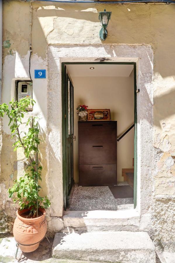 Luminous 2Bd Stone Apt In The Alleys Of Corfu Town Eksteriør bilde